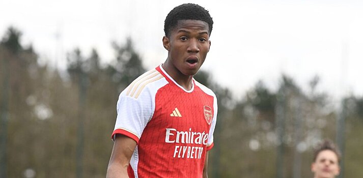 «МЮ» подпишет 16-летнего форварда Оби-Мартина, ушедшего из «Арсенала». Он забил 32 гола в 20 играх за команду лондонцев U18 в прошлом сезоне