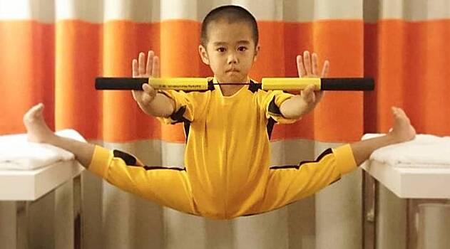 Невозможное возможно: девятилетний японский мальчик тренируется по 5 часов в день, чтобы стать вторым Брюсом Ли