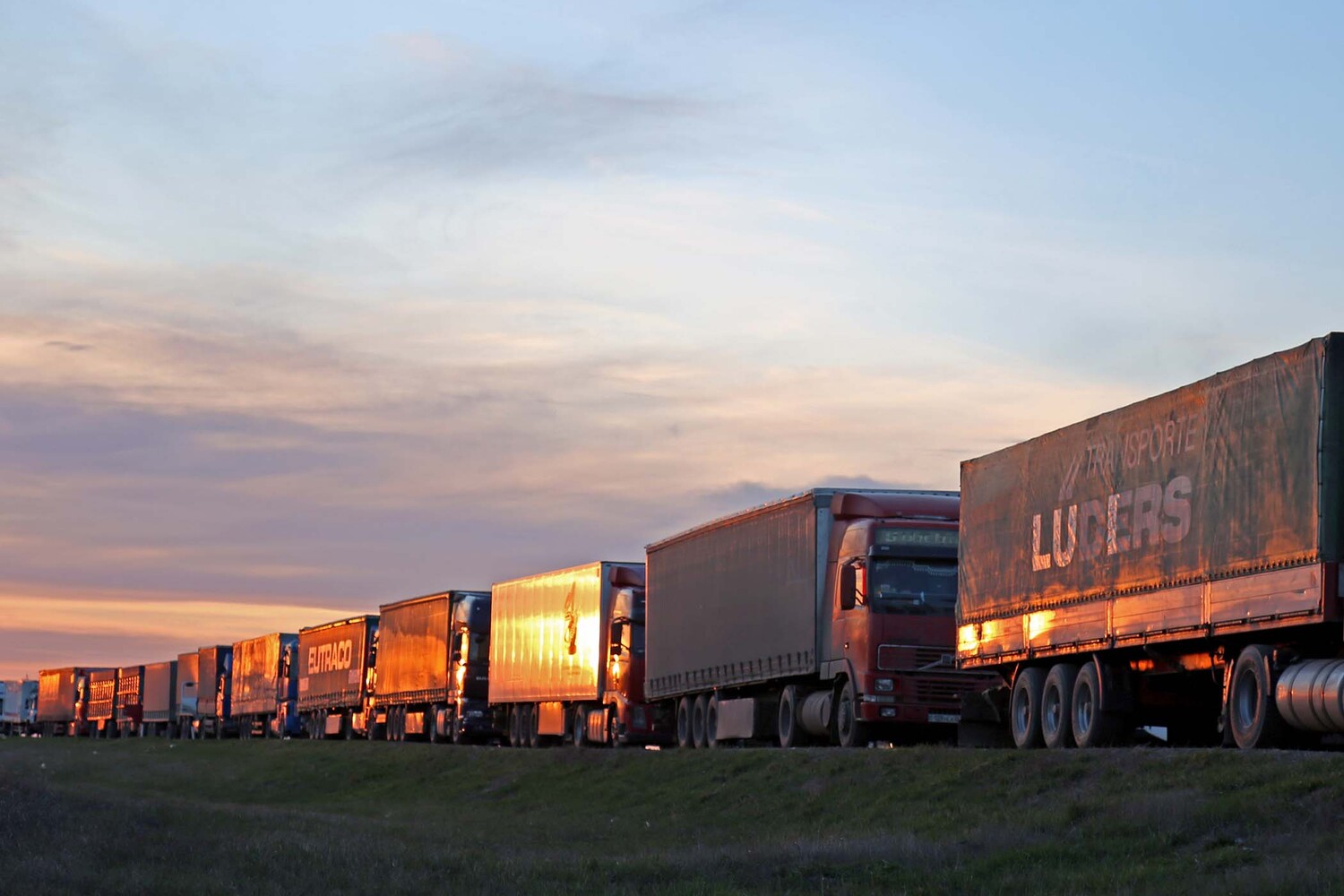 Belorusija zavrnila prošnjo Litve za izpust litovskih tovornjakov