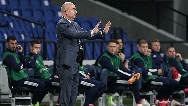 Уткин отказался считать Черчесова тренером