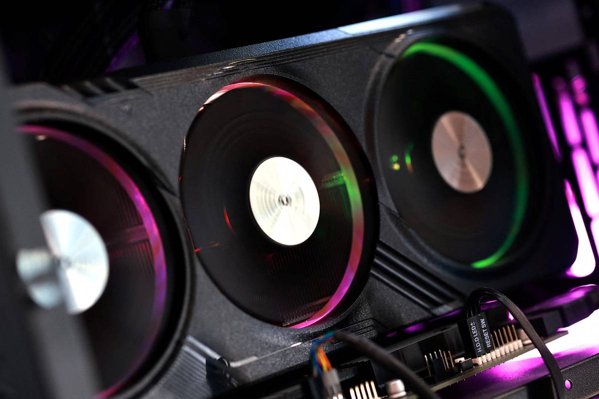 Россияне бросились скупать видеокарты