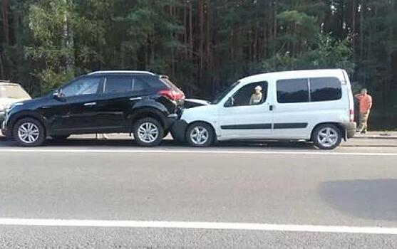 ДТП в Курске: столкновение четырёх авто