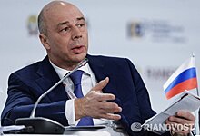 Bloomberg (США): стремление Путина отказаться от доллара — задача не из легких для России