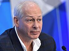 Замглавы Минкомсвязи предложил учить людей распознавать фейк-ньюс