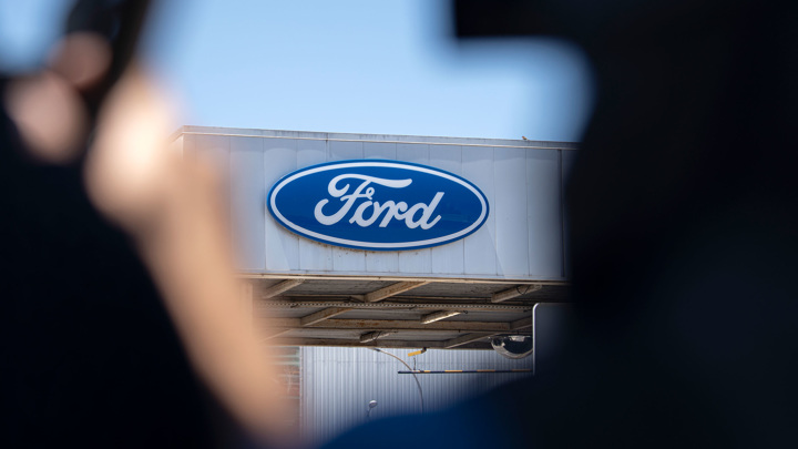 Ford передаст китайским компаниям свой завод в Европе