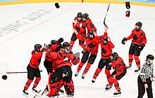 Женская сборная Канады по хоккею выиграла золото Игр