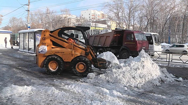 В Самаре с начала зимнего сезона утилизировали более 700 тыс. тонн снега