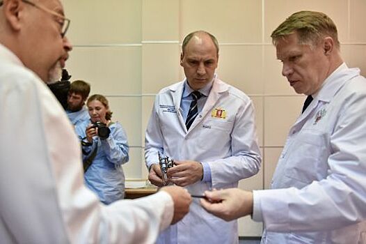 Денис Паслер и Михаил Мурашко оценили ход модернизации ключевых объектов здравоохранения Екатеринбурга