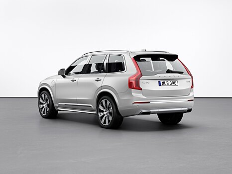 Volvo XC90 получил порцию обновлений