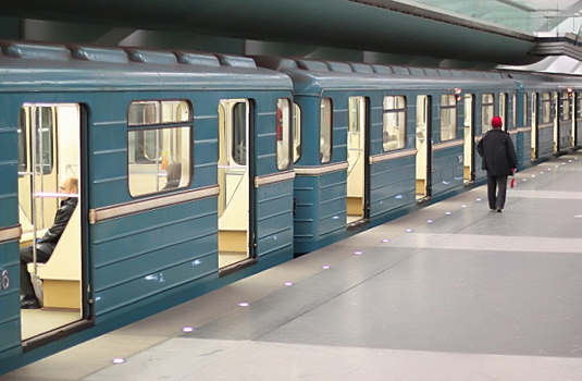 Власти Петербурга обещают сдать пять новых станций метрополитена до ЧМ-2018