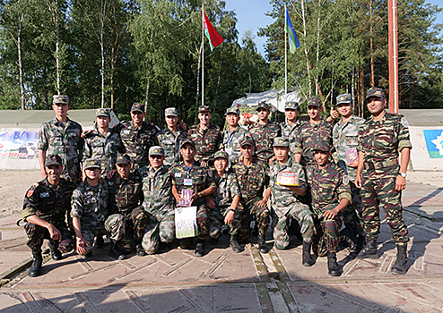 Организаторы международного конкурса «Снайперский рубеж» поздравили команды Сирии и Китая с днем вооруженных сил