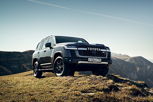 Любовь не прошла: Toyota вошла в топ-10 по продажам новых авто в РФ в октябре