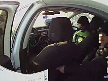 В Удмуртии задержали мужчину, пытавшегося дать взятку сотруднику ДПС