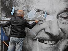 Фонд Сороса перенес деятельность из Европы в другие страны