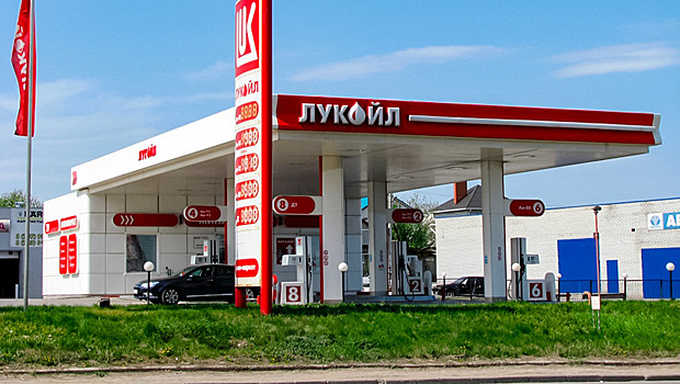 В Волгограде возник дефицит 92-го бензина