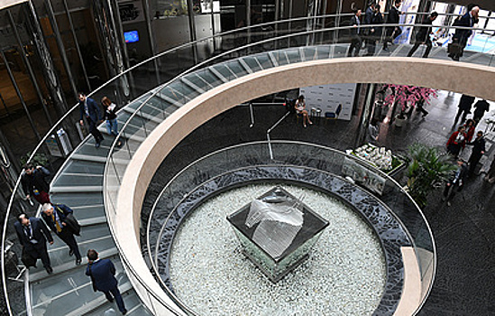 В UBS отметили рост числа российских миллионеров в 2022 году