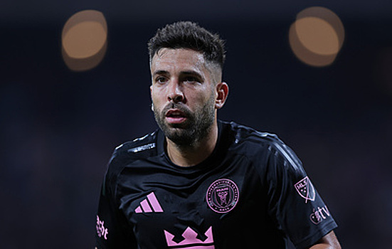 Чемпион Европы - 2012 по футболу Альба завершит карьеру после сезона