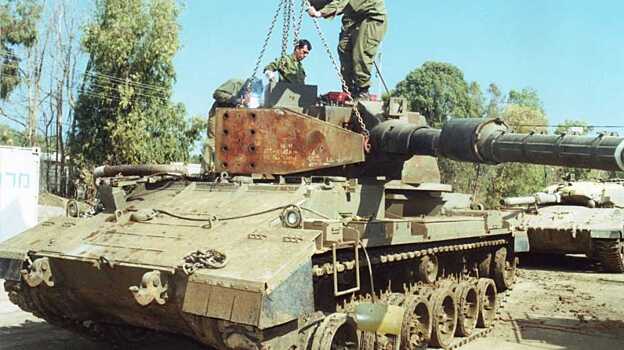 Появилось фото неизвестного израильского танка