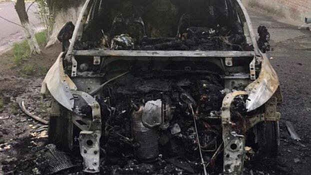 В Киеве сожгли автомобиль главреда телеканала TVI