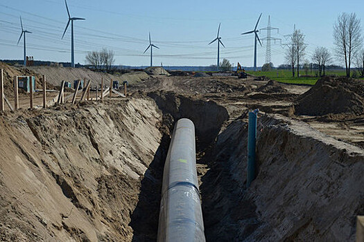 "Газпром" допустил задержку строительства "Северного потока - 2"