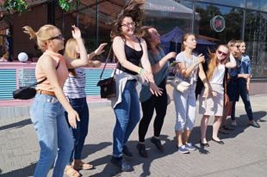 В Петровском районе барды и поэты сверили "Время колокольчиков"