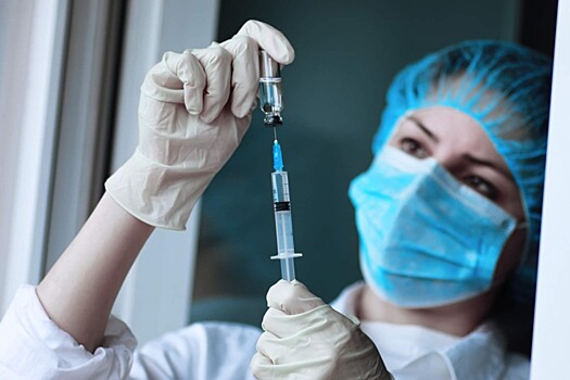 Почти 833 тысячи саратовцев сделали прививку от гриппа