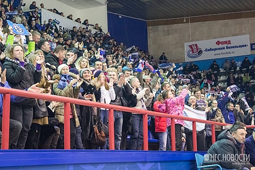 Ползарплаты за хоккей: ЛДС «Сибирь» открыл продажу абонементов на новый сезон