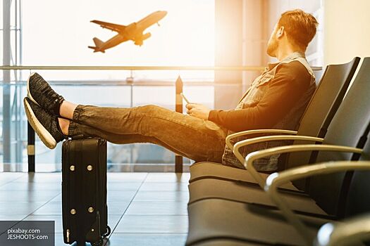 СМИ назвали главный способ защиты от болезней в самолете