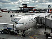 Пассажиры отсудили у Utair компенсацию за задержанный рейс в ЯНАО