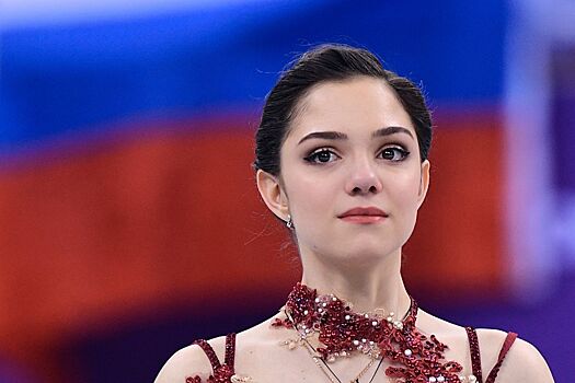 Медведева рассказала о трех переломах позвоночника и остеопорозе