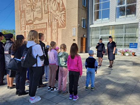 В Забайкальском крае полицейские и общественники провели игры и мастер-классы для школьников