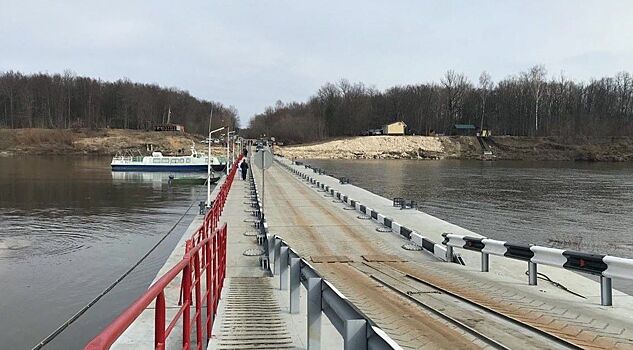 Наплавной мост через Суру открыли в Нижегородской области на месяц раньше