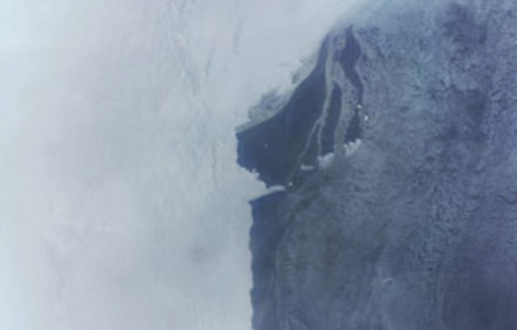 Первый российско-китайский спутник сфотографировал Антарктиду