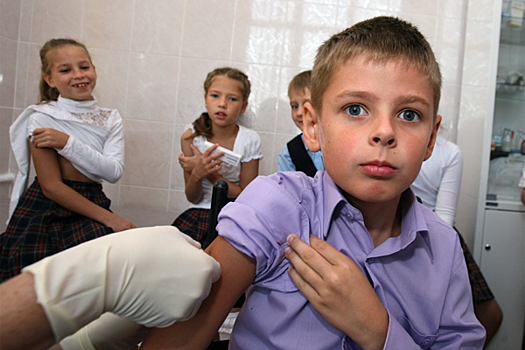 Москвичи получили онлайн-доступ к картам прививок своих детей