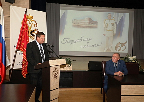 Директор Центрального военно-морского музея награжден знаком отличия «За заслуги перед Санкт-Петербургом»