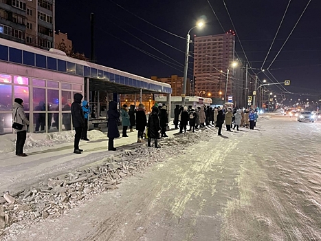 Министр дорожного хозяйства Челябинска прокатился на автобусах в час пик