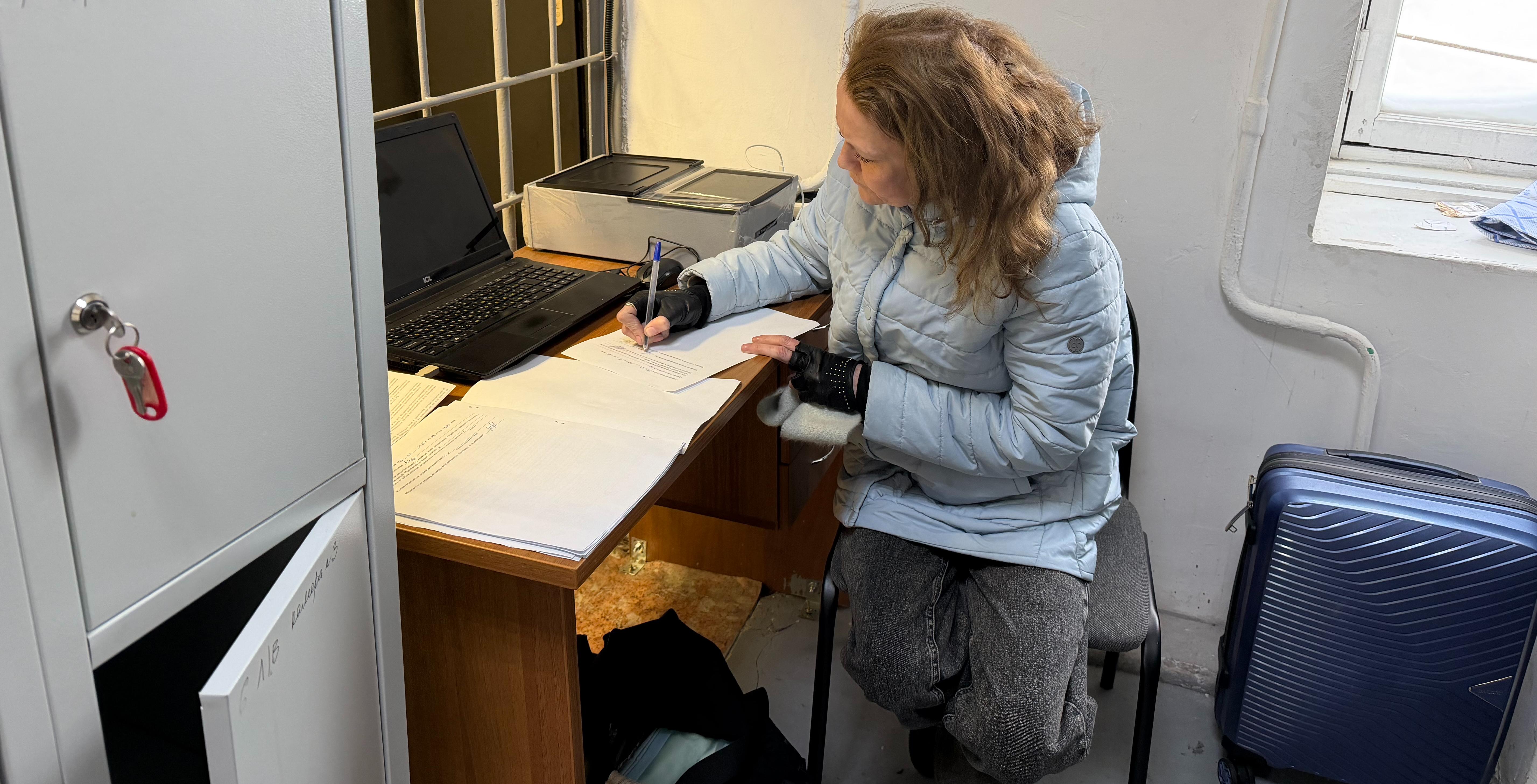 Нетрезвой скандалистке из Удмуртии за дебоши в пермском аэропорту суд назначил три штрафа