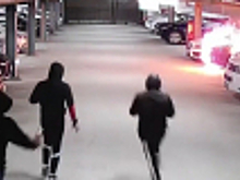 Подмосковные полицейские задержали подозреваемых в поджоге автомашин в Химках