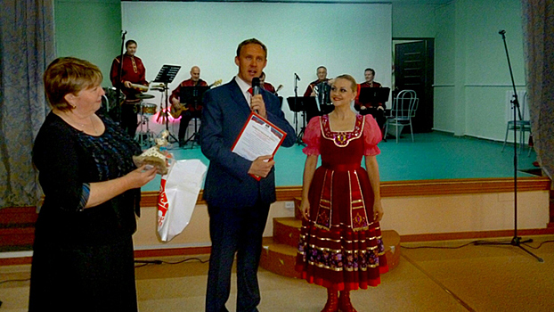 Участнику проекта «Культурный экспресс» вручена медаль «За покорение Шолы»