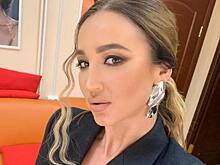 Ольга Бузова покривлялась на камеру с Владом Кадони на съемках «Дома-2»