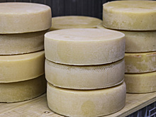 Назван способный защитить мозг от деменции популярный молочный продукт