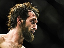 Российского бойца исключили из рейтинга UFC
