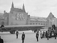 Почему Россия забрала все ядерное оружие СССР