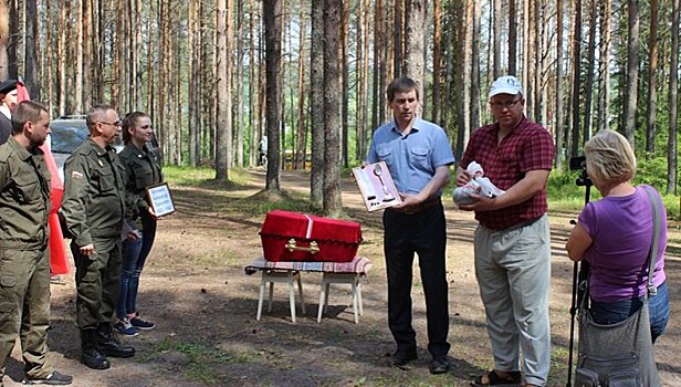 Найденный карельскими поисковиками красноармеец в День Памяти и Скорби перезахоронен в родной архангелогородской земле