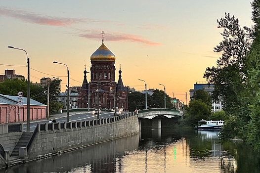 На Гутуевском мосту началась замена дорожного покрытия