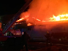 В Костроме полыхает кафе на площади 3500 квадратных метров