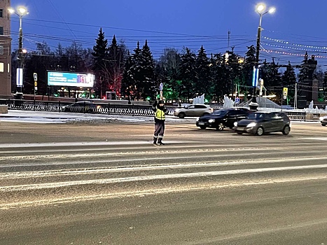 На дороги Челябинска вывели дополнительные экипажи ГИБДД