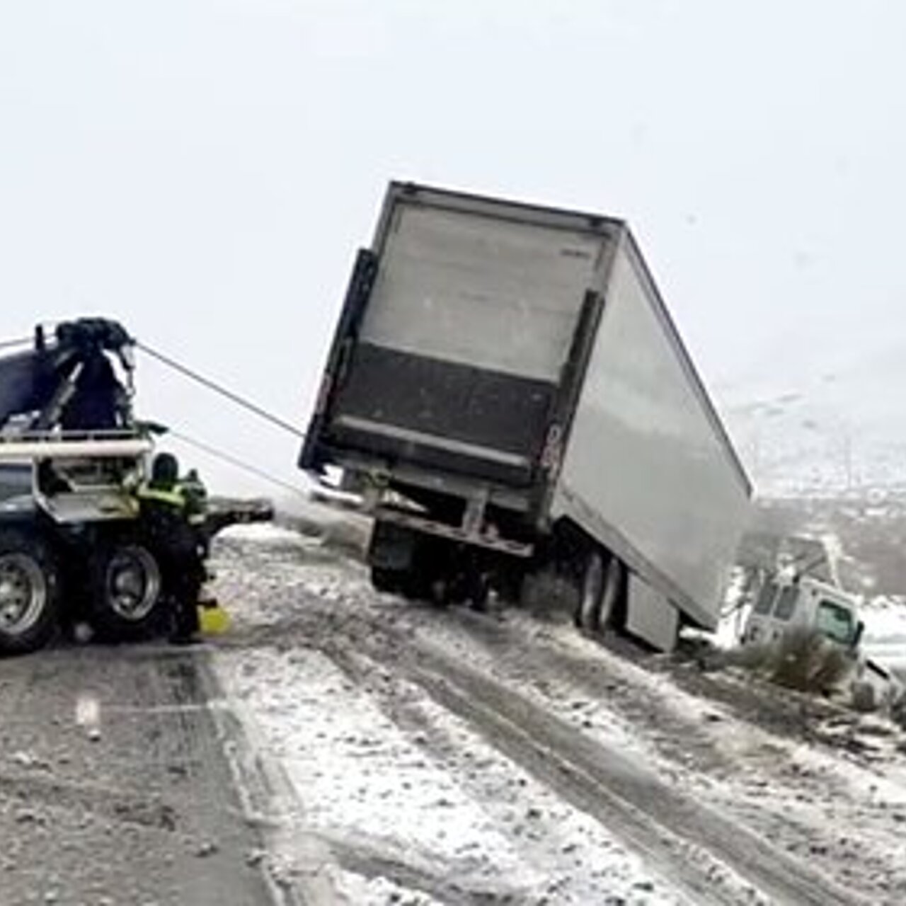 Водитель за час попал в четыре ДТП и выжил - Рамблер/авто