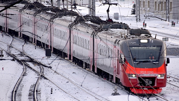 Пассажиропоток в новосибирских электричках вырос на 8,7% за 10 месяцев