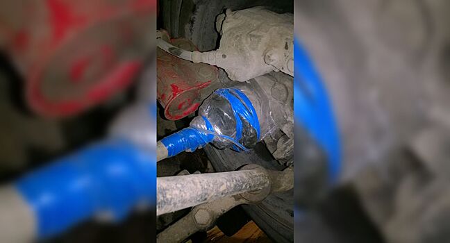 Целлофановый пакет на пыльнике ШРУСа — для чего нужен